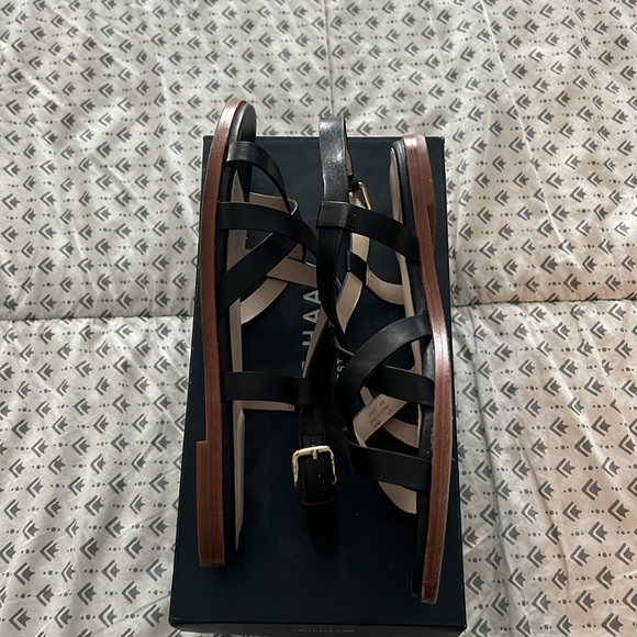 Cole Haan black leather flat sandals - Picture 3 of 4